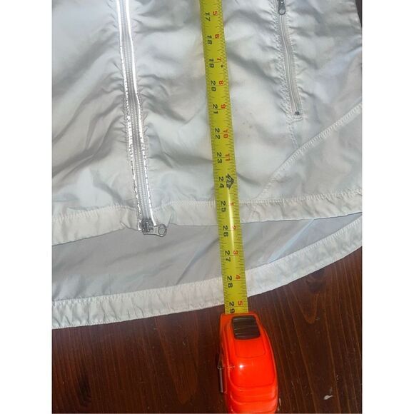 Nike Women's Windbreaker Zip Up Jacket Size XL White - Picture 4 of 9